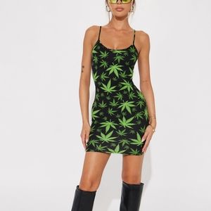 Fashion Nova Inhale my love mini dress L